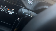 Peugeot 208 1.2 PureTech 100 Allure 5dr Petrol Hatchback